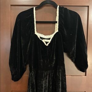 Christy Dawn Black Velvet Dress with Cream Lace Trim size medium